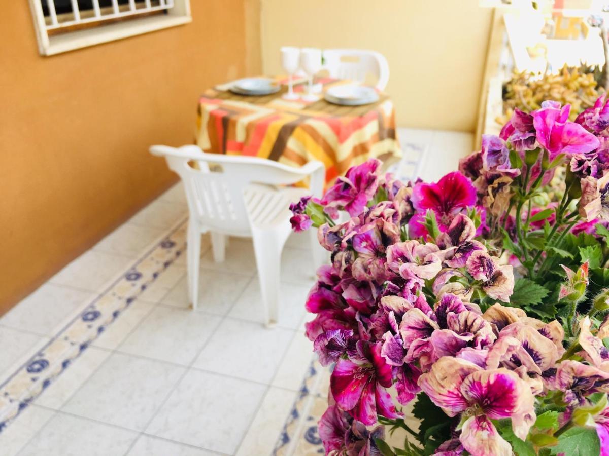 אלגהרו Holiday House מראה חיצוני תמונה