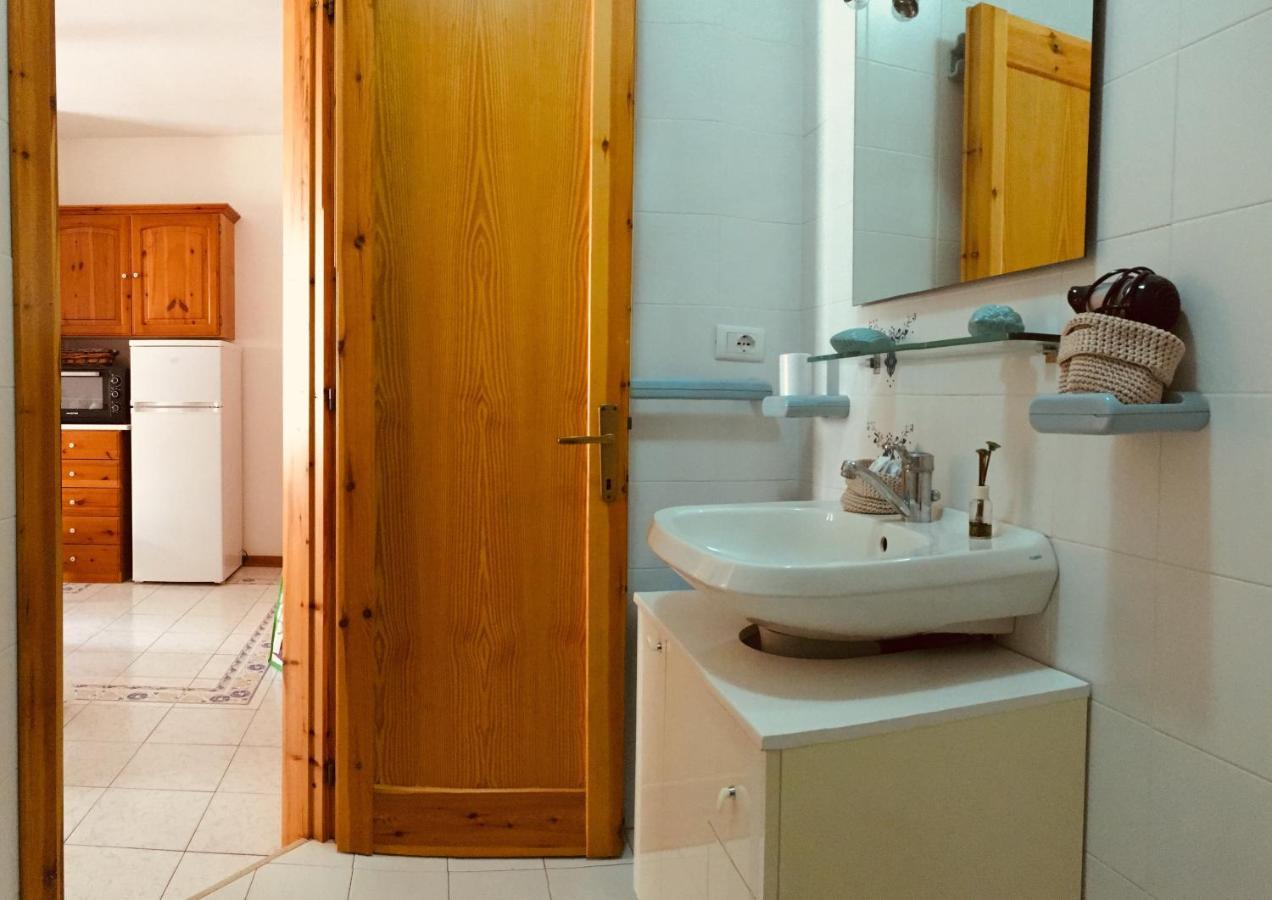 אלגהרו Holiday House מראה חיצוני תמונה