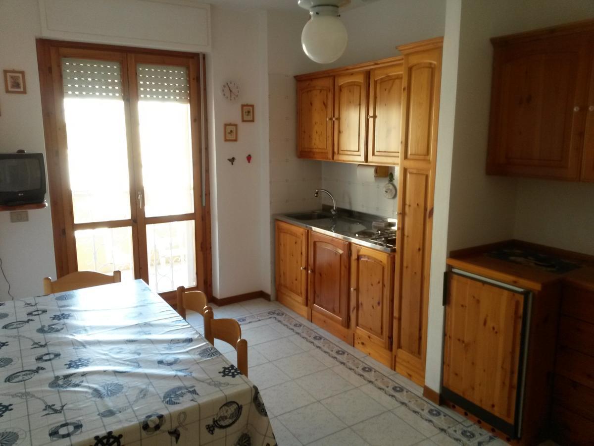אלגהרו Holiday House מראה חיצוני תמונה