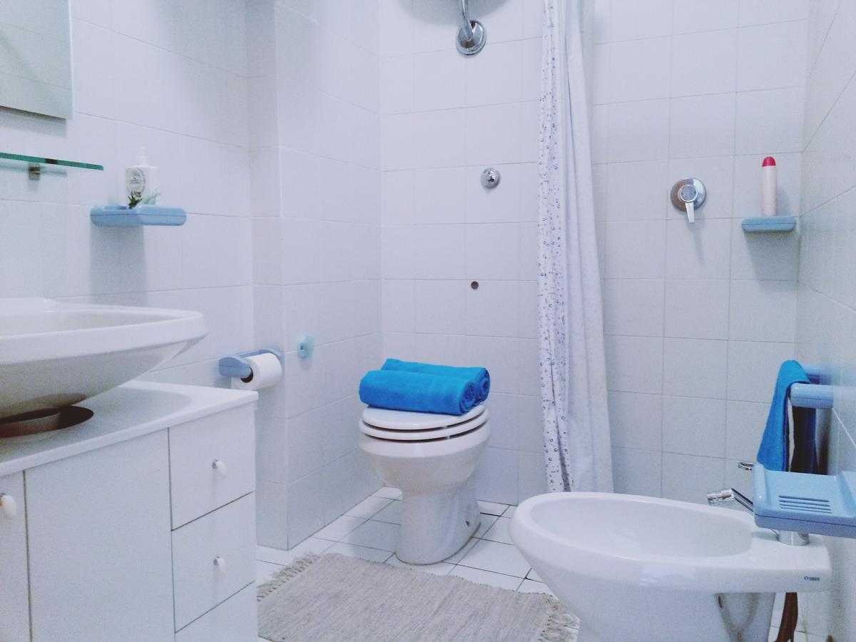 אלגהרו Holiday House מראה חיצוני תמונה