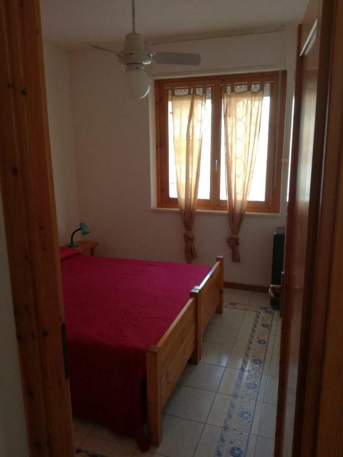 אלגהרו Holiday House מראה חיצוני תמונה