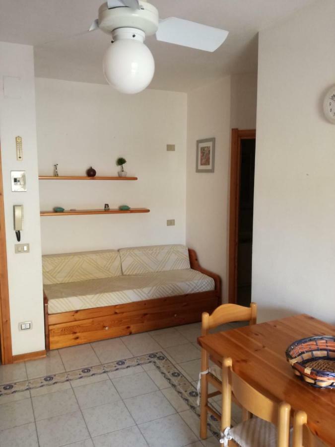 אלגהרו Holiday House מראה חיצוני תמונה